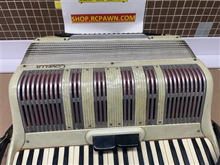 COVELLA ACCORDION #524 VINTAGE!!!!